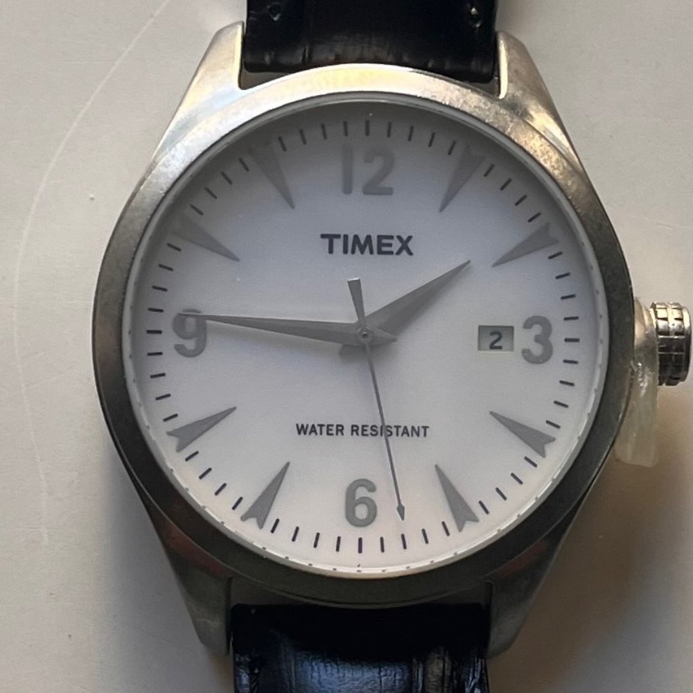 Timex Originals T2N531 Mens Originals White Dial Black Leather Strap Watch